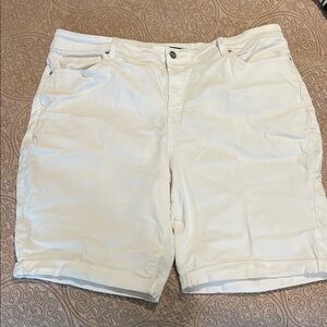 Women’s White Casual Shorts